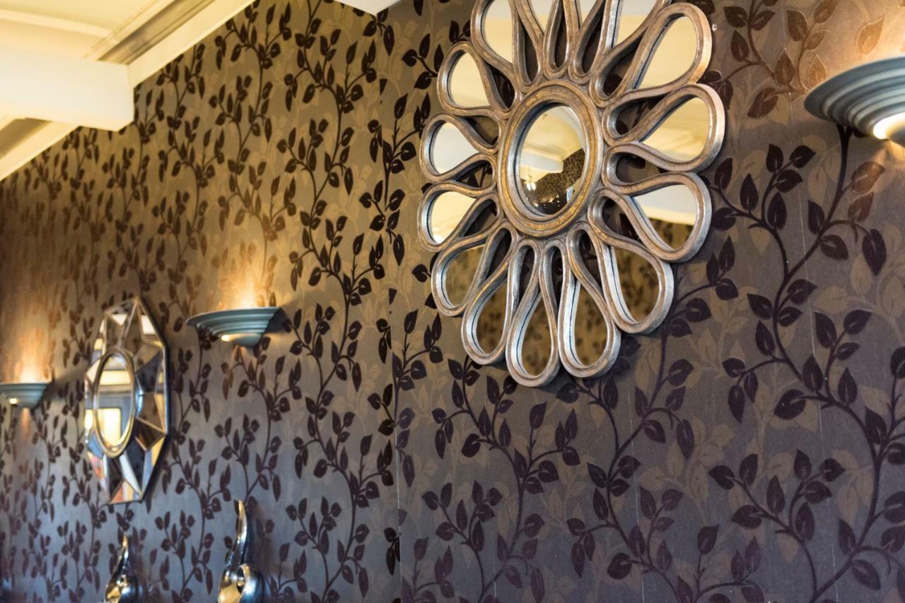 Queens Hotel Λαντούντνο Εξωτερικό φωτογραφία
